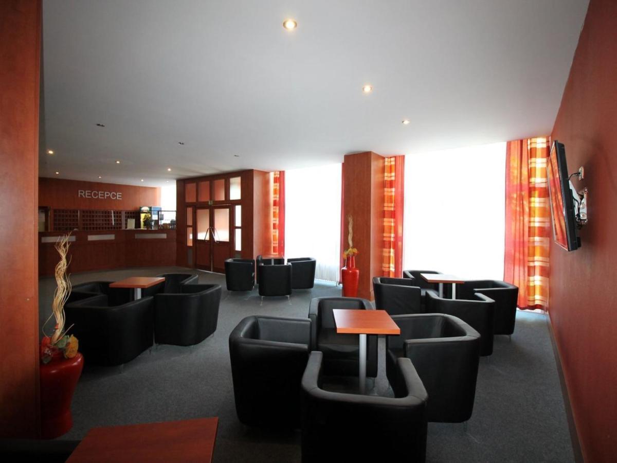 Hotel Panorama Теплице Экстерьер фото