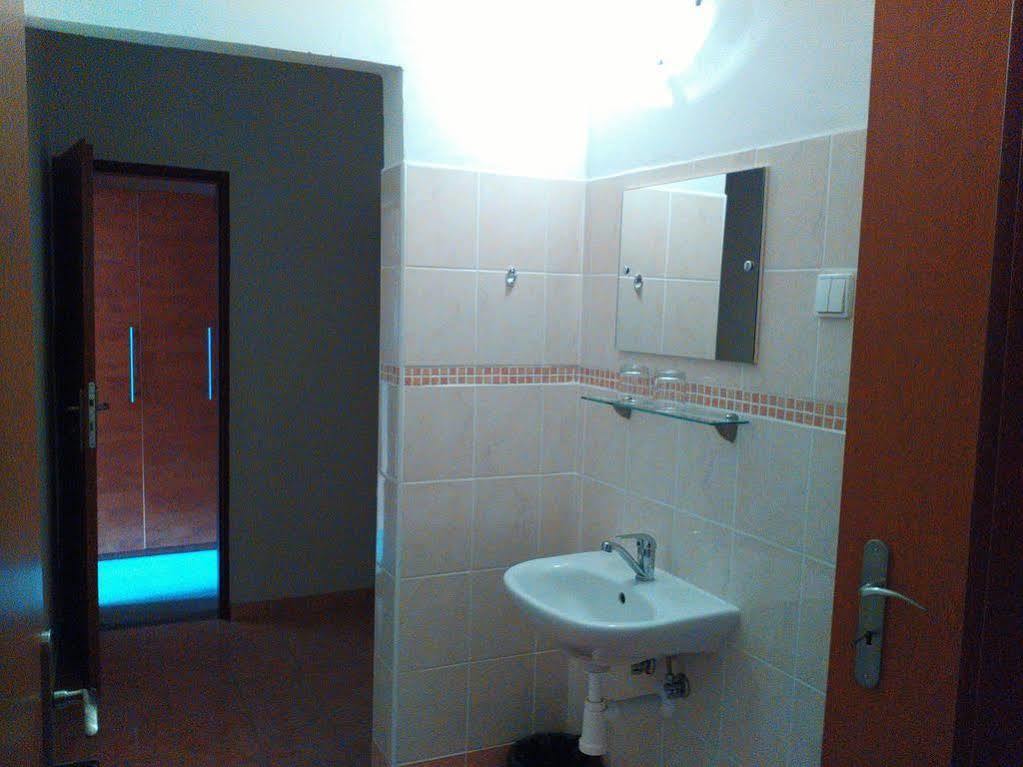 Hotel Panorama Теплице Экстерьер фото