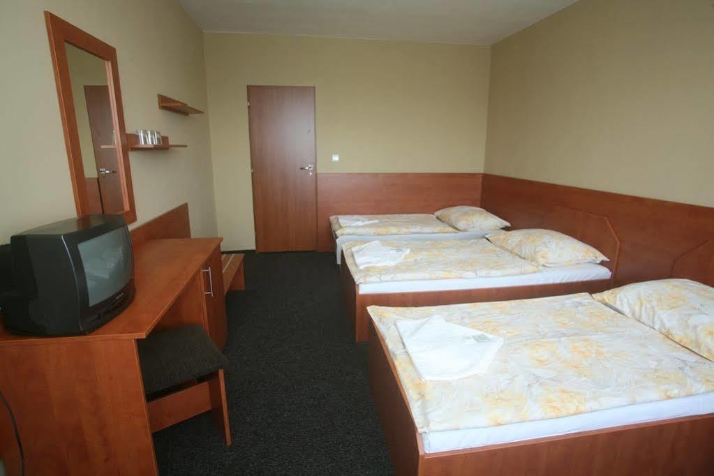 Hotel Panorama Теплице Экстерьер фото